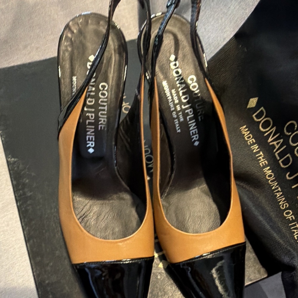 Donald J Pliner Slingback Stiletto Heels Cap Toe Colorblock Camel Black. Y2K - Picture 5 of 5